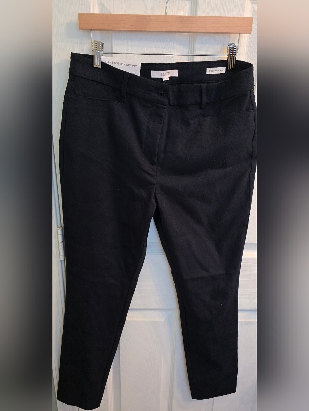 NWT LOFT The Sutton Skinny Pants Navy Size 10 Ankle
